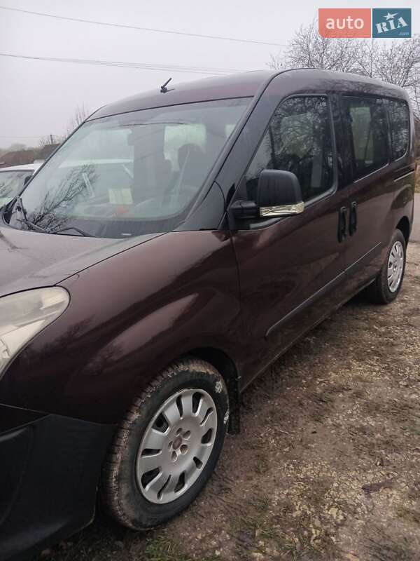 Fiat Doblo 2011