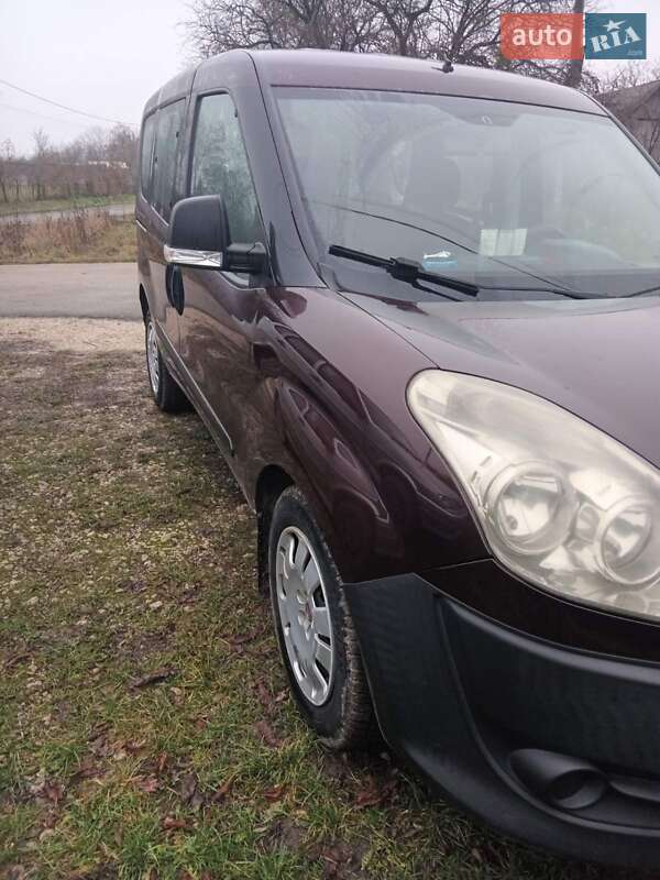 Минивэн Fiat Doblo 2011 в Сатанове фото 14 Минивэн Fiat Doblo 2011 в Сатанове