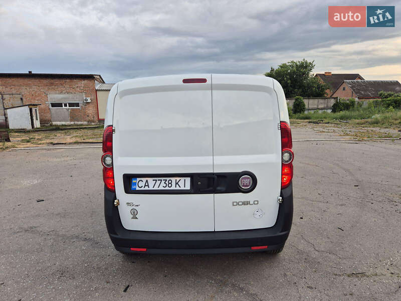 Вантажний фургон Fiat Doblo 2011 в Умані фото 9 Вантажний фургон Fiat Doblo 2011 в Умані