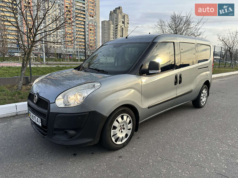Мінівен Fiat Doblo 2012 в Києві