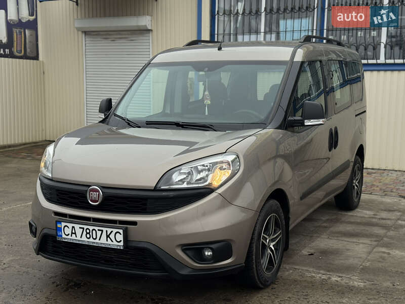 Мінівен Fiat Doblo 2017 в Умані