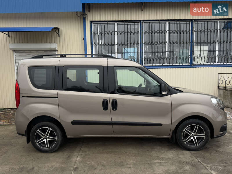 Мінівен Fiat Doblo 2017 в Умані