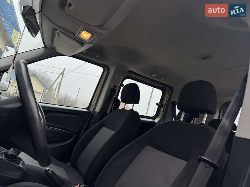 Мінівен Fiat Doblo 2017 в Умані