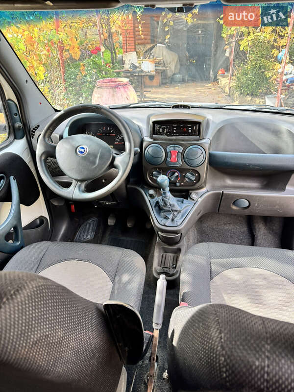 Мінівен Fiat Doblo 2004 в Чорноморську фото 3 Мінівен Fiat Doblo 2004 в Чорноморську