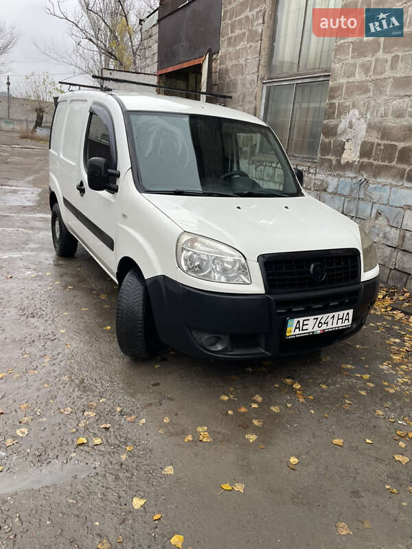 Минивэн Fiat Doblo 2008 в Днепре