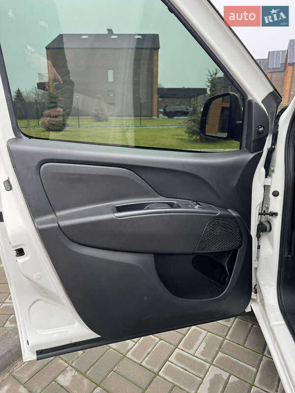 Грузовой фургон Fiat Doblo 2019 в Днепре фото 9 Грузовой фургон Fiat Doblo 2019 в Днепре