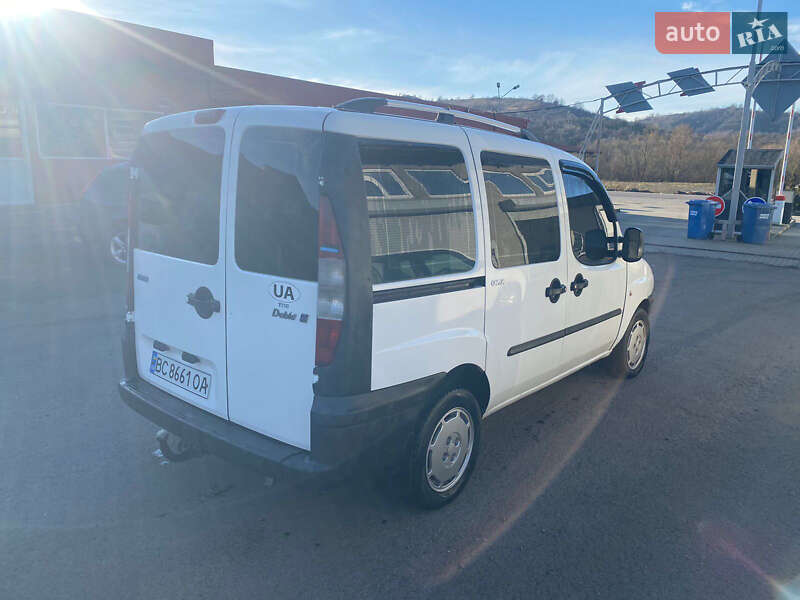 Минивэн Fiat Doblo 2004 в Мукачево