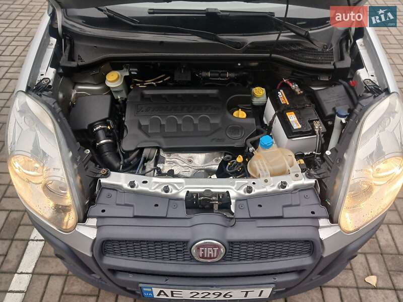 Мінівен Fiat Doblo 2012 в Черкасах фото 4 Мінівен Fiat Doblo 2012 в Черкасах