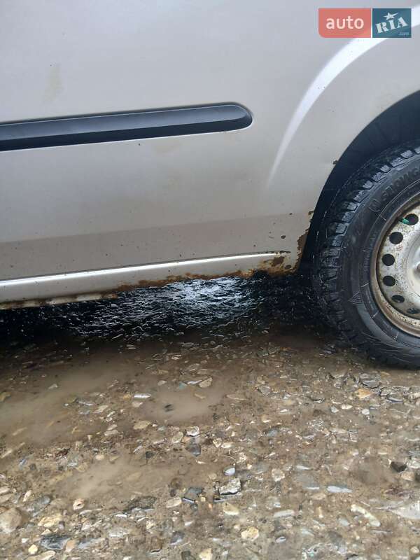 Мінівен Fiat Doblo 2001 в Берегомету фото 3 Мінівен Fiat Doblo 2001 в Берегомету