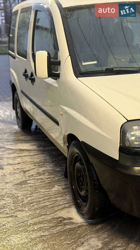 Мінівен Fiat Doblo 2005 в Кропивницькому