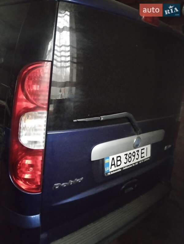 Минивэн Fiat Doblo 2007 в Литине
