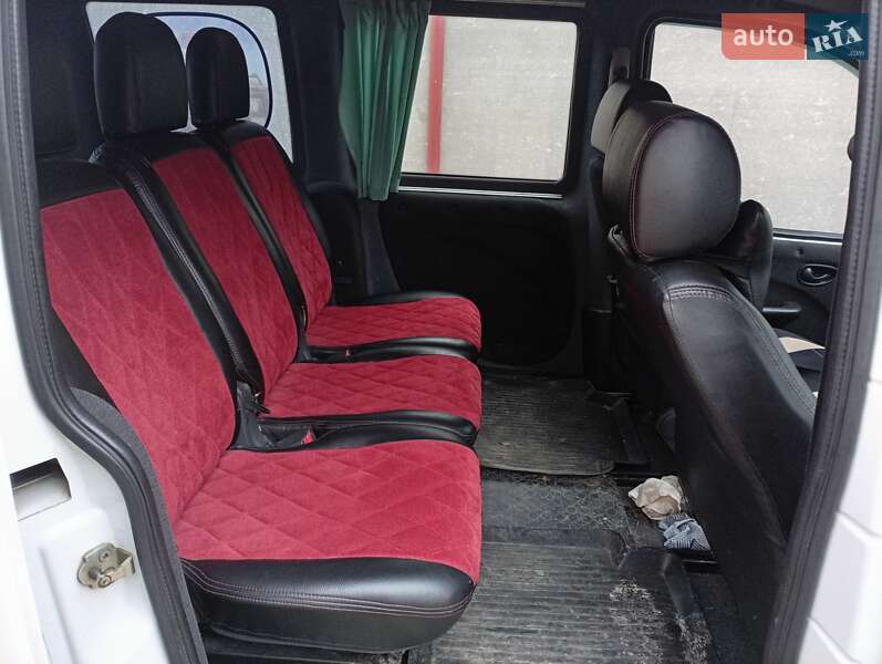 Минивэн Fiat Doblo 2006 в Кременце фото 3 Минивэн Fiat Doblo 2006 в Кременце