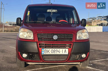 Минивэн Fiat Doblo 2008 в Ровно