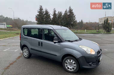 Минивэн Fiat Doblo 2010 в Киеве