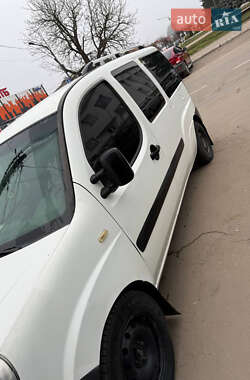 Минивэн Fiat Doblo 2006 в Тростянце