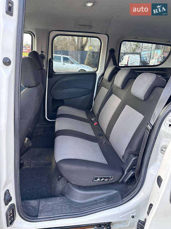 Минивэн Fiat Doblo 2013 в Раздельной