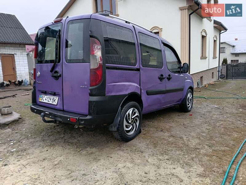 Минивэн Fiat Doblo 2008 в Трускавце