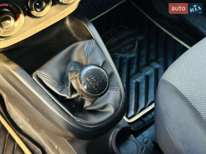 Грузовой фургон Fiat Doblo 2012 в Харькове