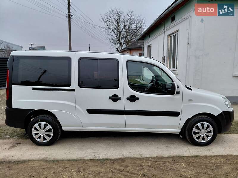 Мінівен Fiat Doblo 2008 в Снятині фото 30 Мінівен Fiat Doblo 2008 в Снятині