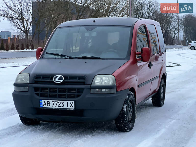 Минивэн Fiat Doblo 2004 в Виннице