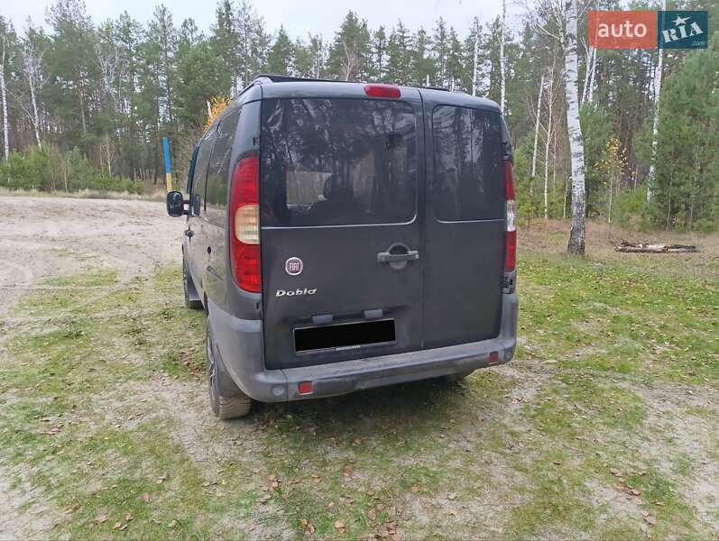 Минивэн Fiat Doblo 2009 в Черкассах