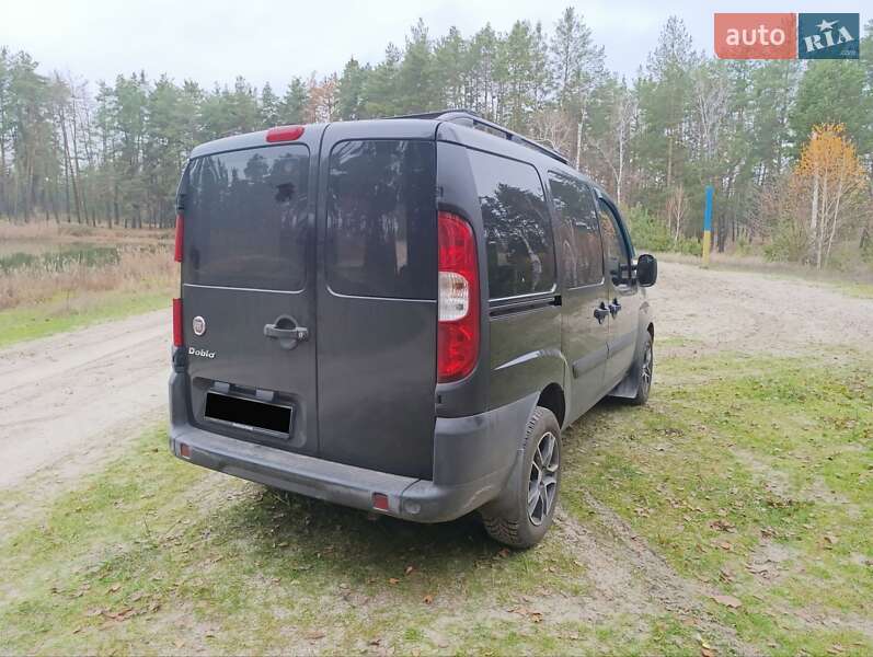 Минивэн Fiat Doblo 2009 в Черкассах