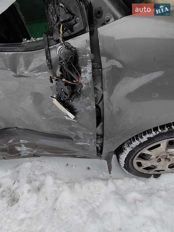 Минивэн Fiat Doblo 2018 в Чернигове