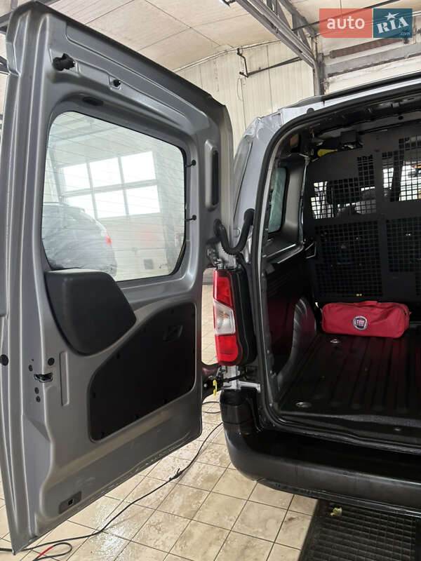 Грузопассажирский фургон Fiat Doblo 2024 в Львове фото 9 Грузопассажирский фургон Fiat Doblo 2024 в Львове