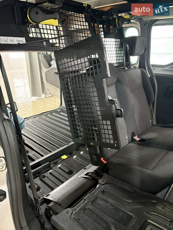 Грузопассажирский фургон Fiat Doblo 2024 в Львове фото 14 Грузопассажирский фургон Fiat Doblo 2024 в Львове