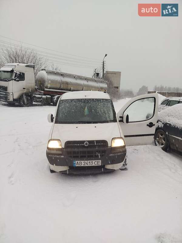 Минивэн Fiat Doblo 2005 в Ладыжине