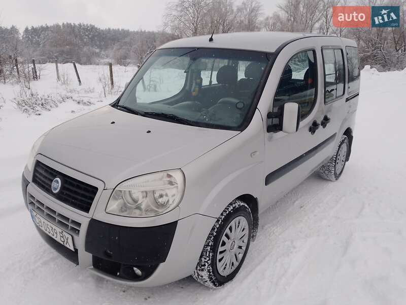 Минивэн Fiat Doblo 2007 в Репках