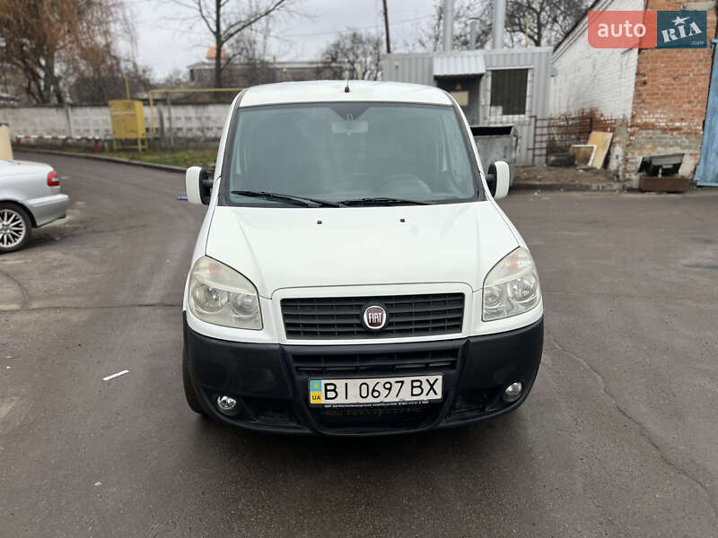 Минивэн Fiat Doblo 2010 в Полтаве фото 2 Минивэн Fiat Doblo 2010 в Полтаве