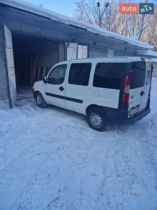 Минивэн Fiat Doblo 2009 в Тернополе