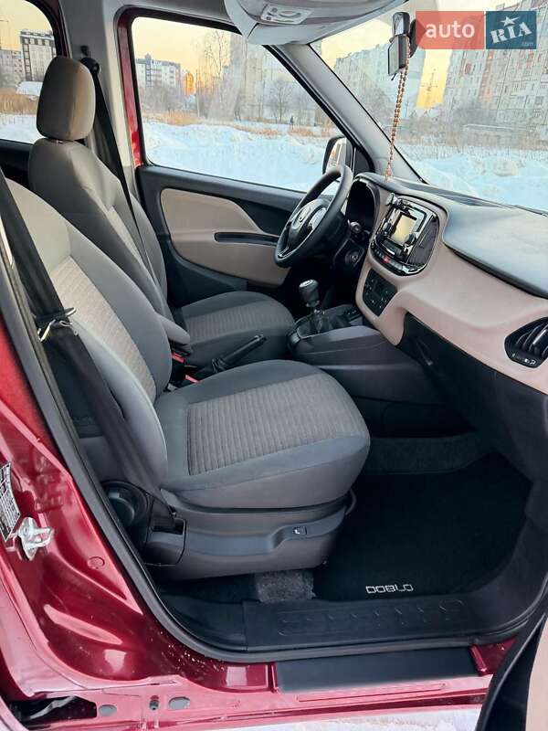 Мінівен Fiat Doblo 2015 в Калуші фото 43 Мінівен Fiat Doblo 2015 в Калуші