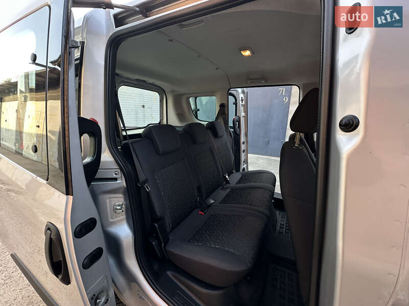 Минивэн Fiat Doblo 2011 в Николаеве