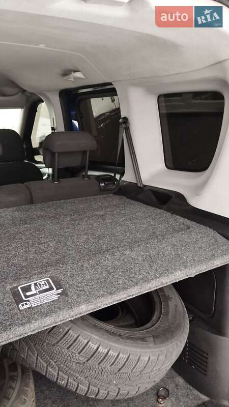 Минивэн Fiat Doblo 2011 в Львове фото 7 Минивэн Fiat Doblo 2011 в Львове