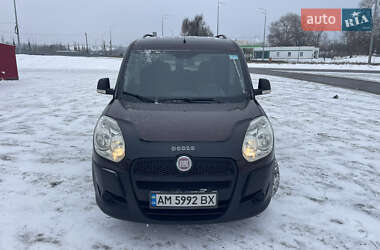 Мінівен Fiat Doblo 2012 в Києві