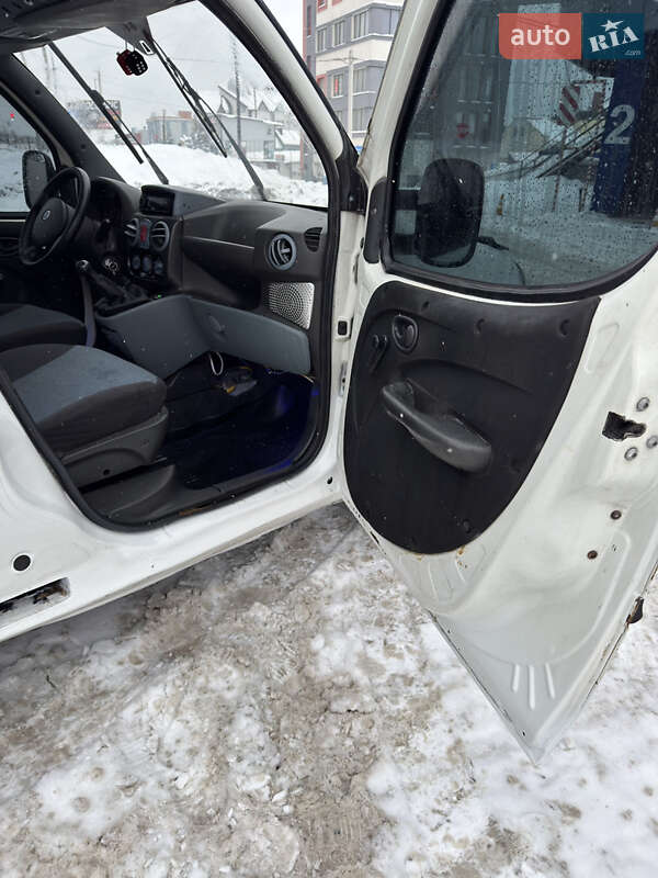 Минивэн Fiat Doblo 2006 в Тернополе фото 15 Минивэн Fiat Doblo 2006 в Тернополе