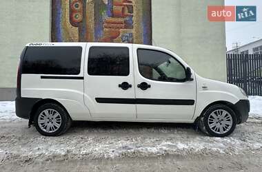 Минивэн Fiat Doblo 2006 в Ровно