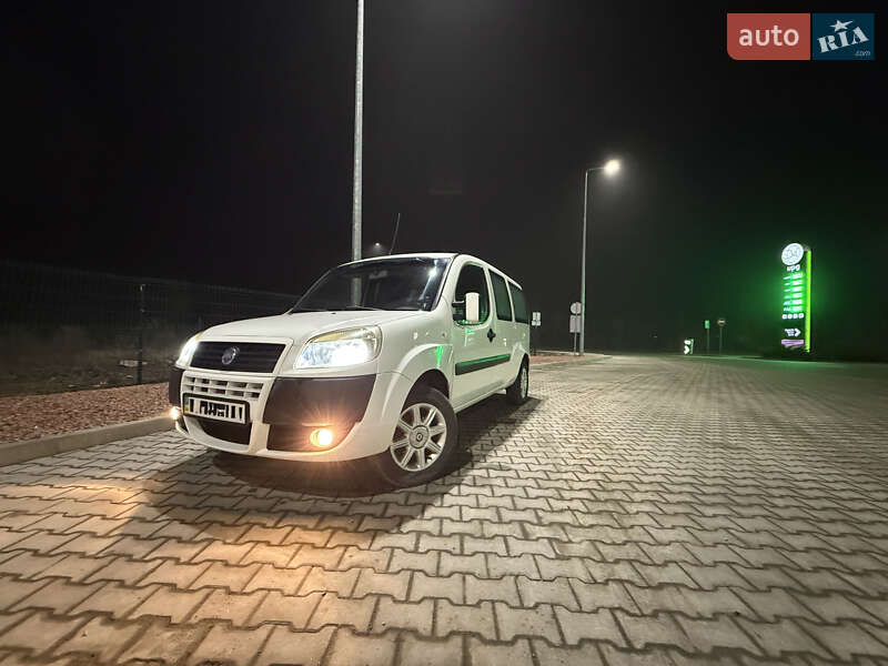 Минивэн Fiat Doblo 2005 в Каменец-Подольском
