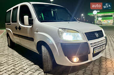 Мінівен Fiat Doblo 2005 в Кам'янець-Подільському