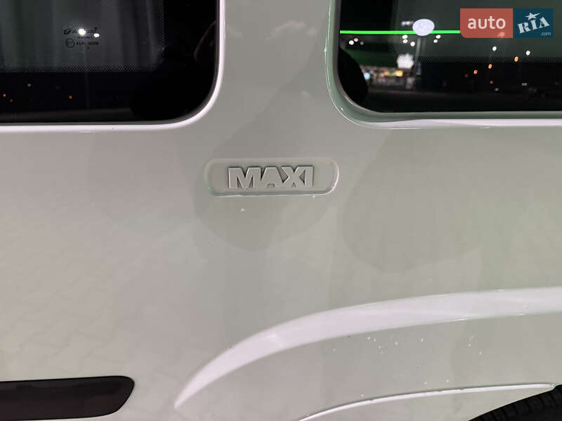 Минивэн Fiat Doblo 2005 в Каменец-Подольском