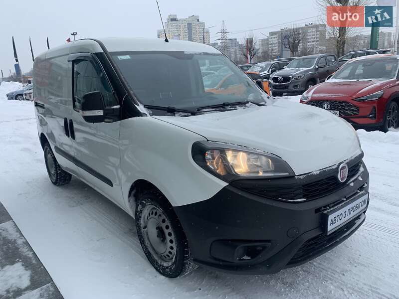 Грузовой фургон Fiat Doblo 2018 в Киеве