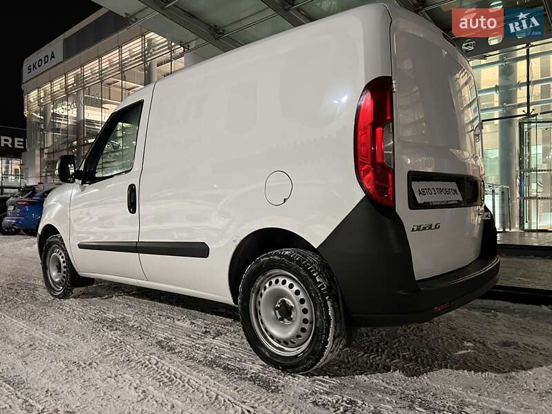 Грузовой фургон Fiat Doblo 2018 в Киеве