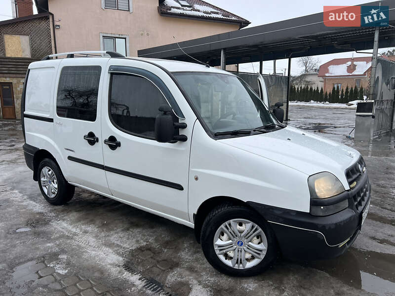 Минивэн Fiat Doblo 2002 в Львове