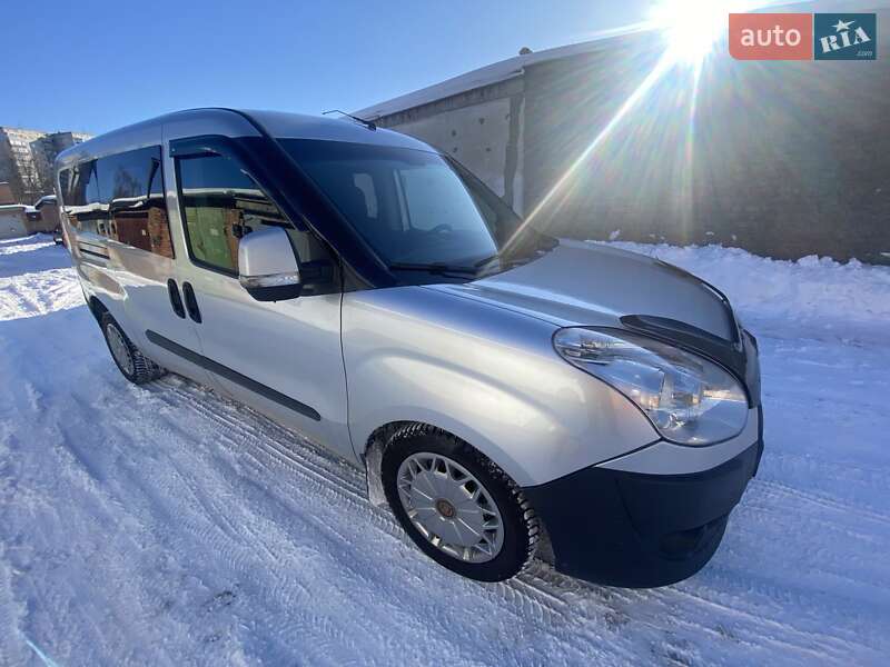 Fiat Doblo 2011