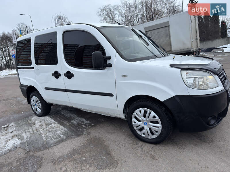 Минивэн Fiat Doblo 2006 в Тернополе