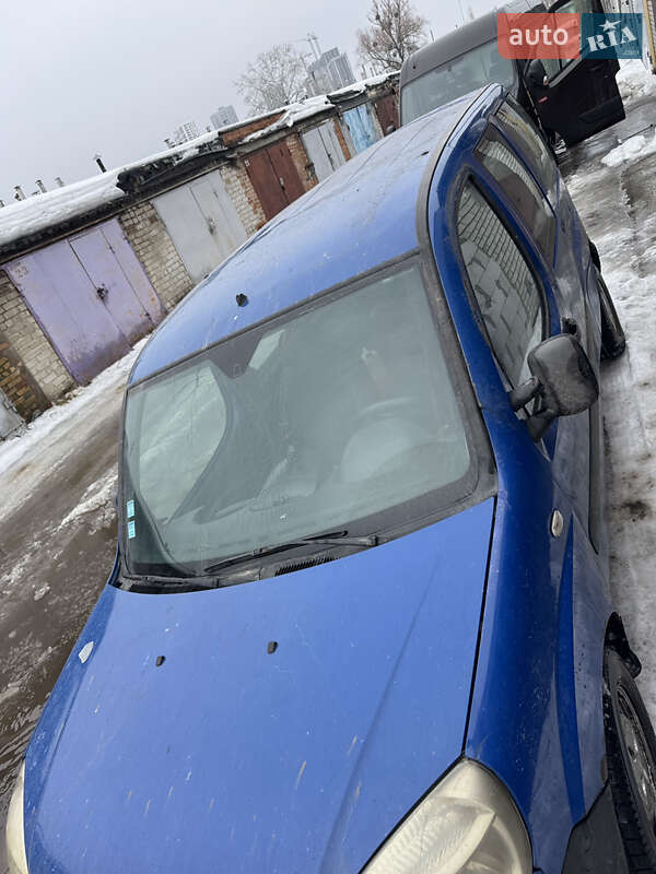 Минивэн Fiat Doblo 2008 в Киеве