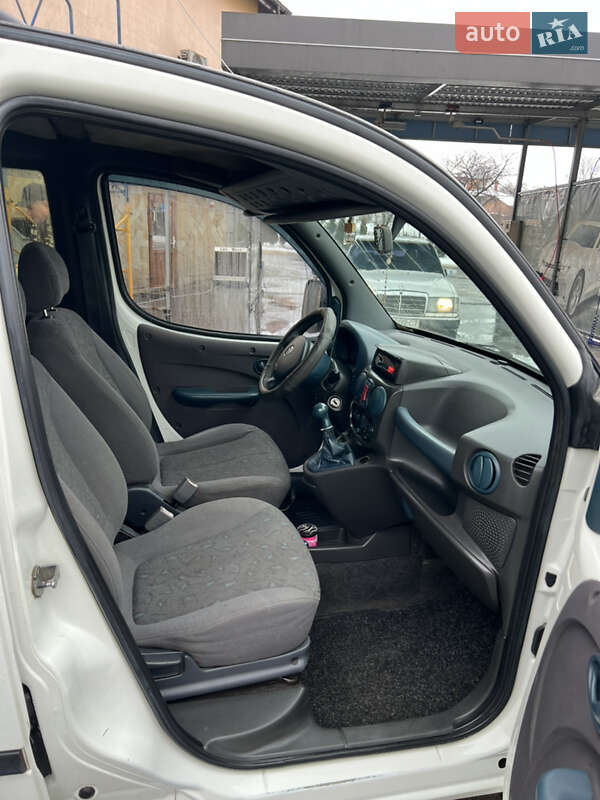 Минивэн Fiat Doblo 2002 в Львове фото 13 Минивэн Fiat Doblo 2002 в Львове