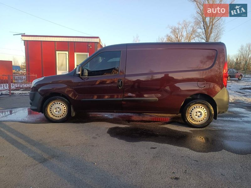 Вантажний фургон Fiat Doblo 2012 в Києві фото 12 Вантажний фургон Fiat Doblo 2012 в Києві